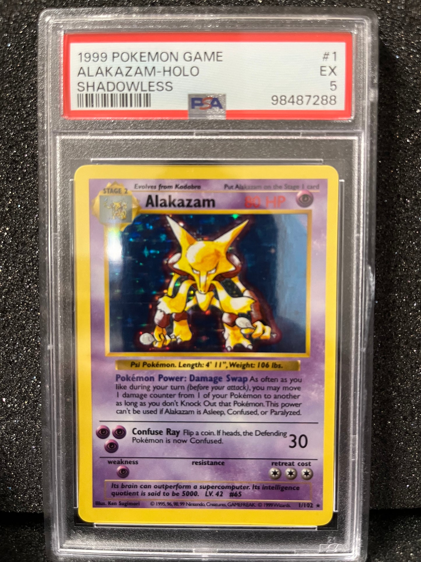 1999 Base Shadowless Alakazam - PSA 5